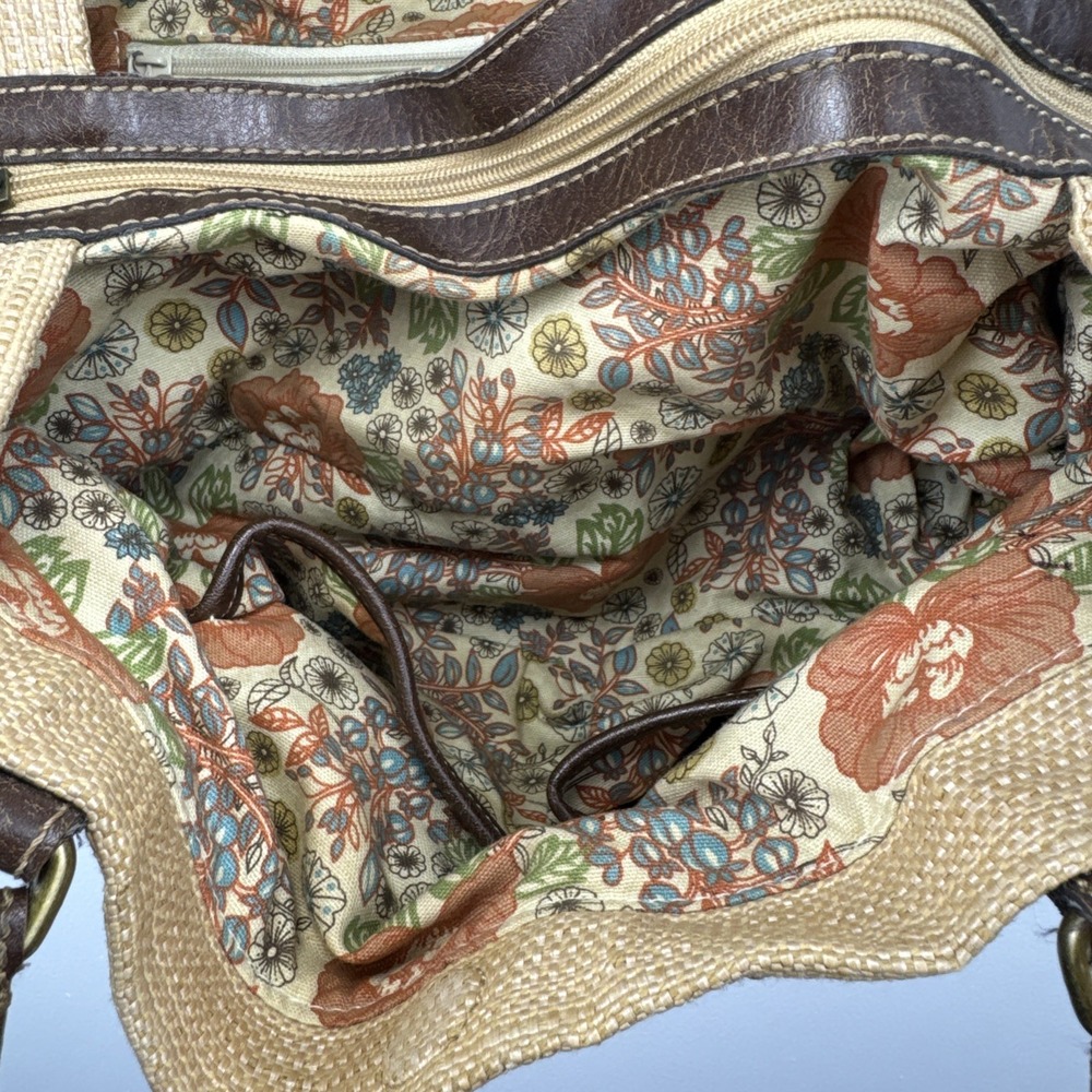 Fossil Tan Woven Shoulder Bag with Dark Brown Leather Straps - Picture 7 of 15